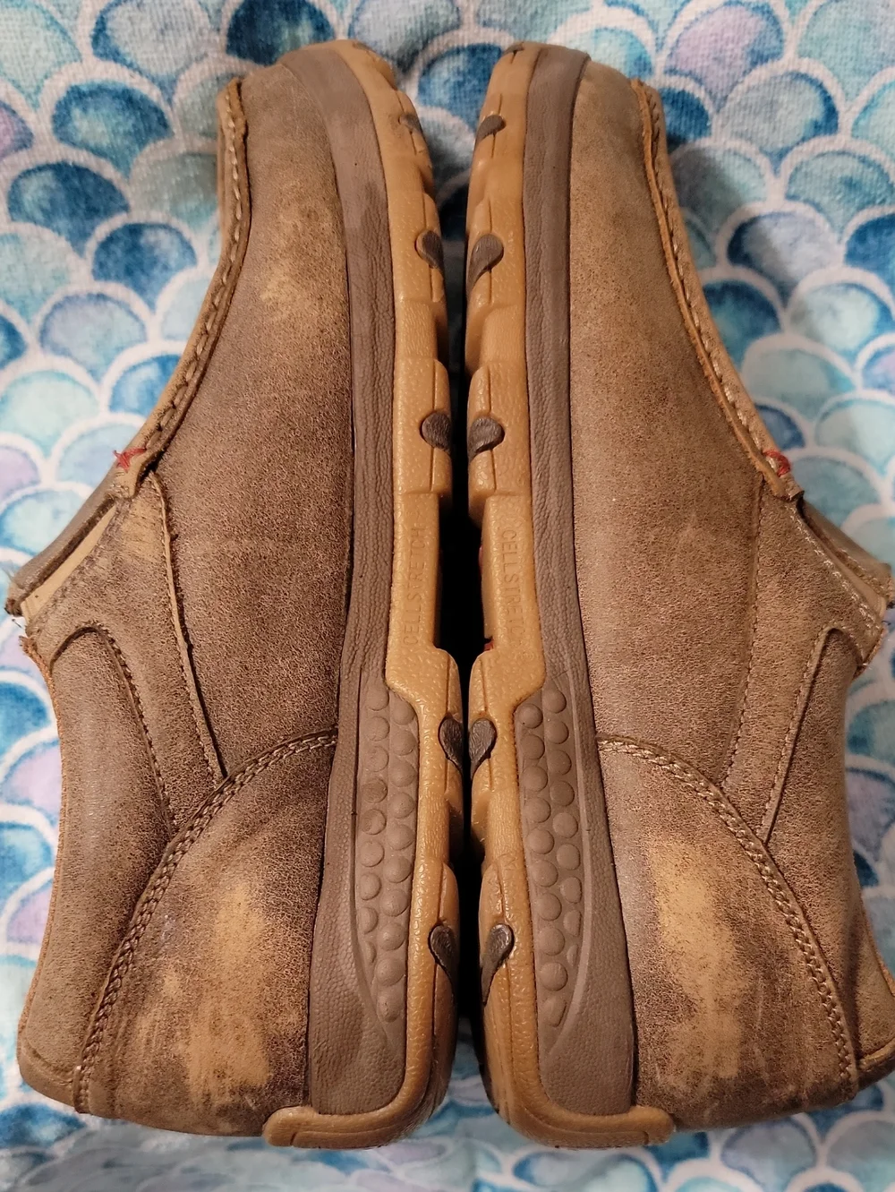 Twisted X Mens Slip on Driving Moc Shoe with Cellstretch Size 12M